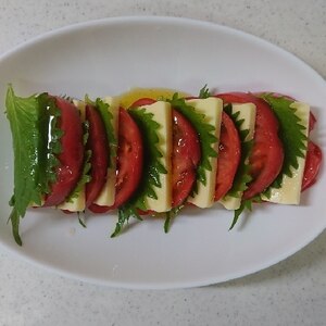 トマトと大葉のカプレーゼ/サラダ